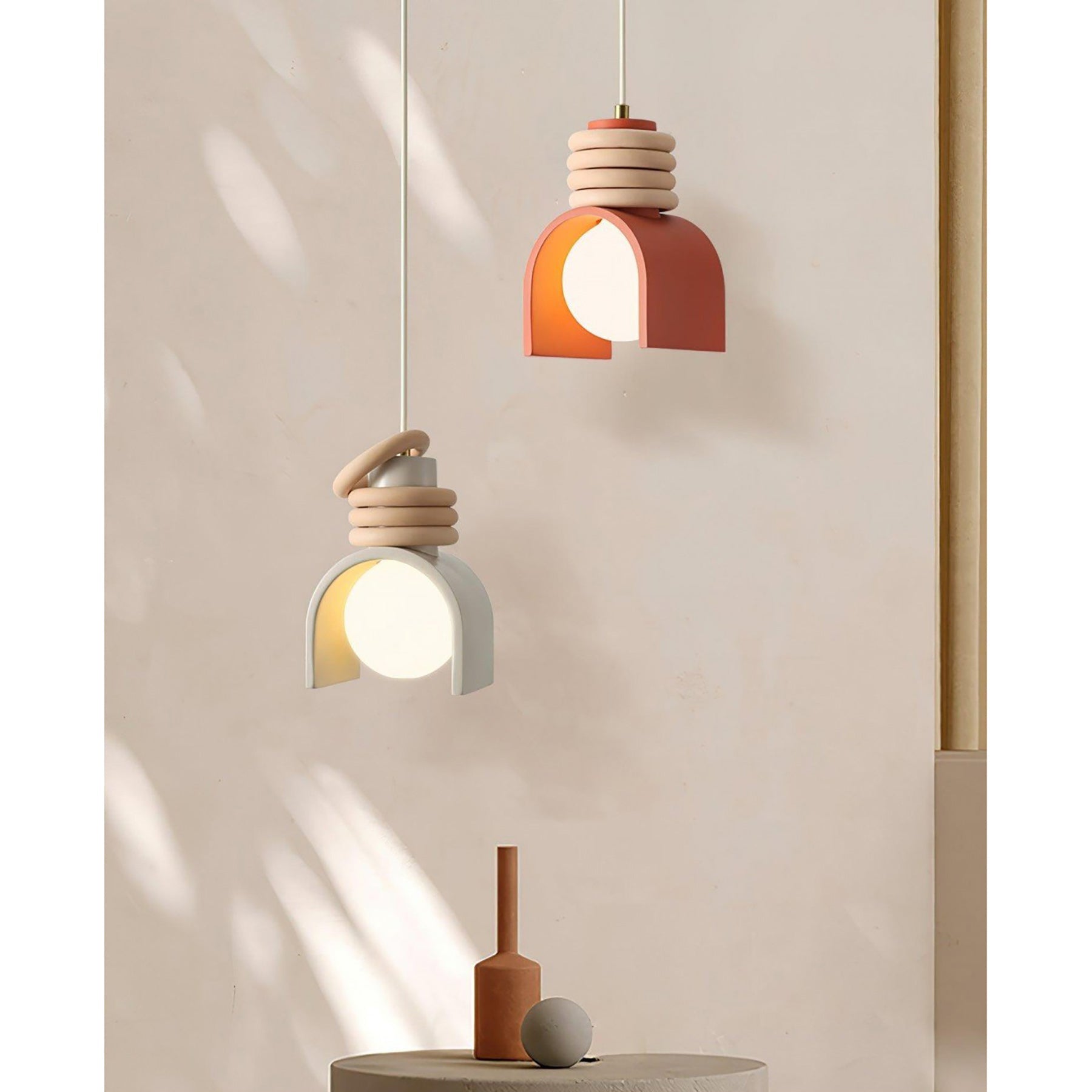 Hanglamp met Kunsthars Kap Crème & Oranje Modern Design Eetkamer Woonkamer Verlichting Scandinavisch Stijlvol | Sansoti