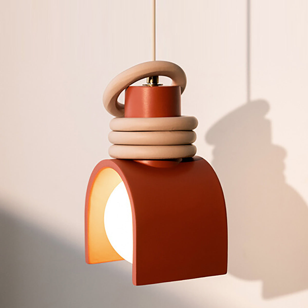 Hanglamp met Kunsthars Kap Crème & Oranje Modern Design Eetkamer Woonkamer Verlichting Scandinavisch Stijlvol | Sansoti