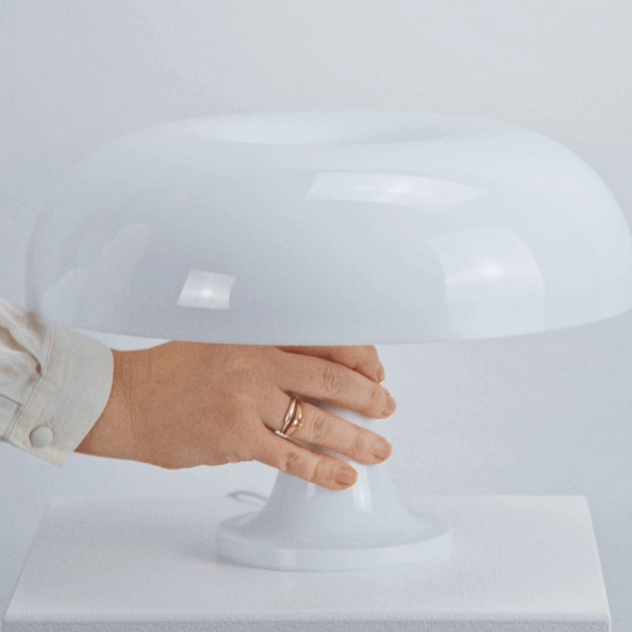 Lampe de table Acrylique Champignon Design Blanc 32cm Lampe de chevet Chambre Éclairage d'ambiance | Restfield