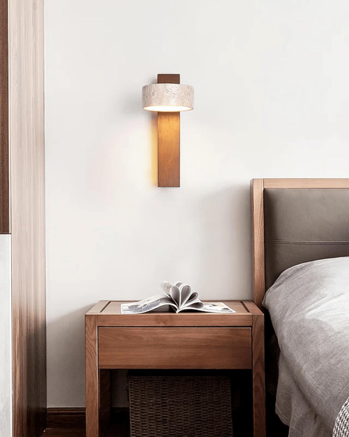 Wandlampe Travertin Nussbaumholz Verstellbares Downlight Japandi 23cm | Restfield