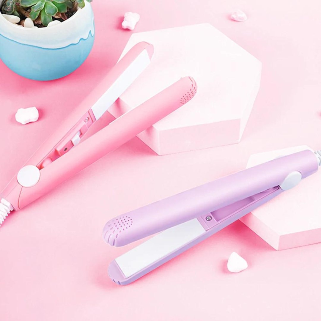 Compact Keramisch Haarstyler voor Krullen en Glad Haar met 3D-Platen Roze Paars Blauw Wit Groen Geel Snel Opwarmen 45 Seconden Instelbare Temperatuur Reisstyler | Sansoti