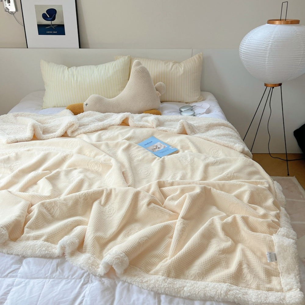 Double-Layer Sherpa Throw Blanket with Embossed Floral Pattern Warm Blanket for Living Room and Bedroom Soft Fleece Throw | Sansoti