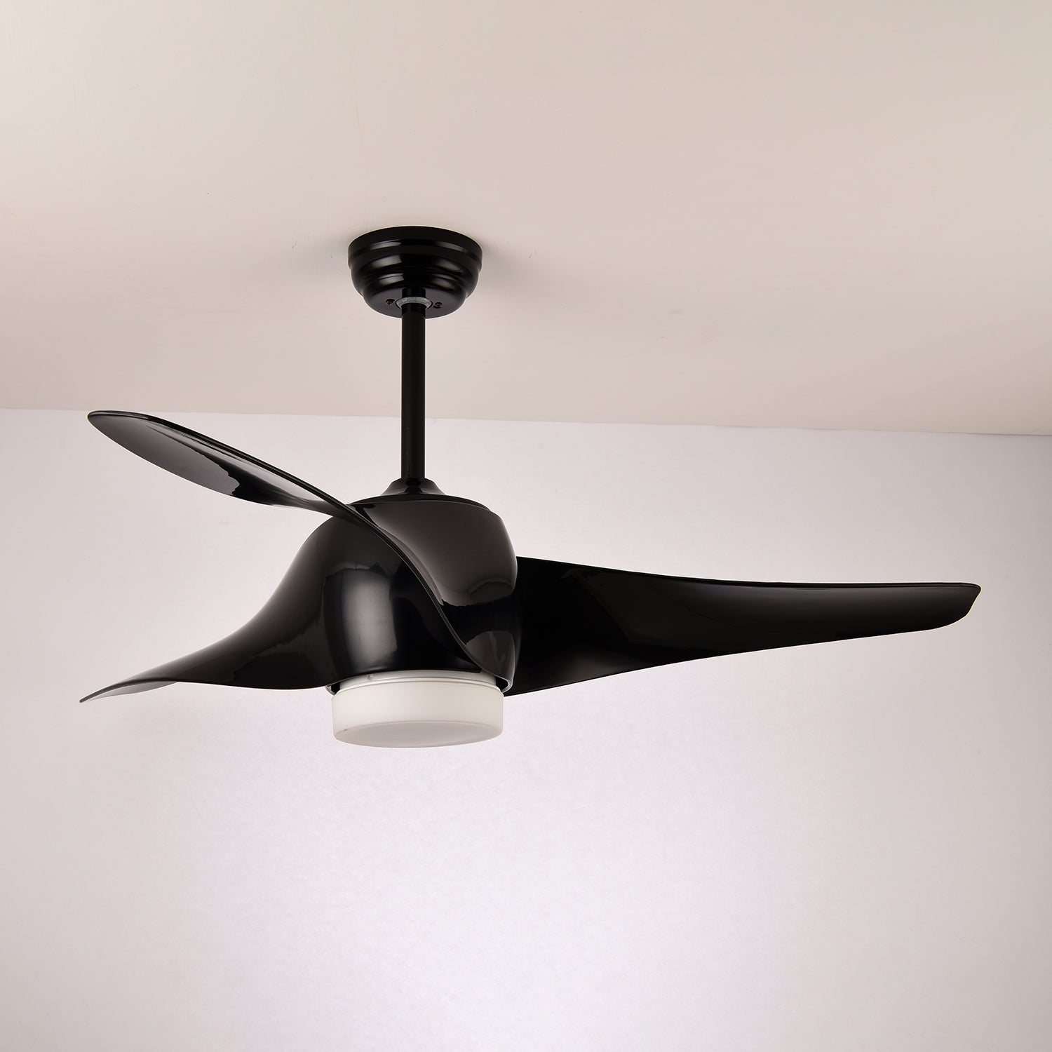 Plafondventilator met Verlichting 132 cm Verstelbaar Stille Motor en Afstandsbediening voor Woonkamer Slaapkamer | Sansoti