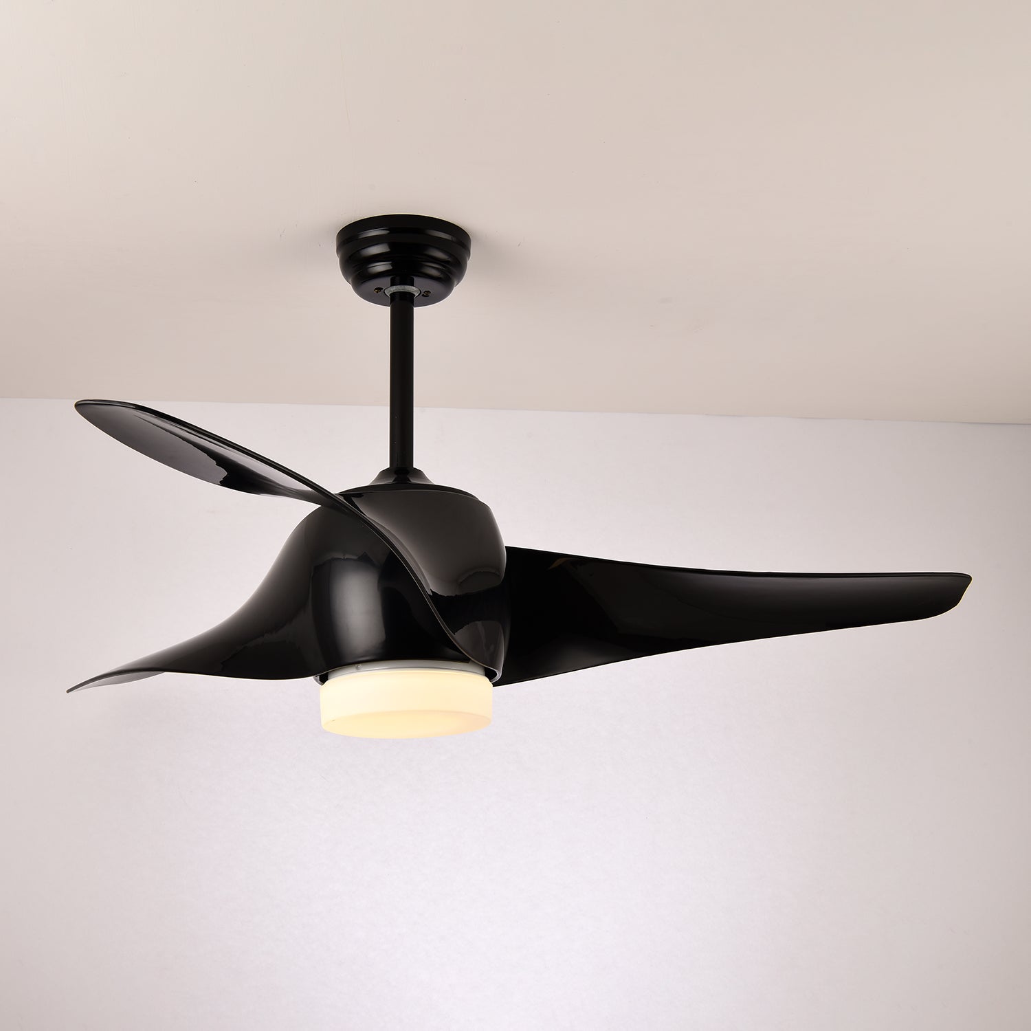Plafondventilator met Verlichting 132 cm Verstelbaar Stille Motor en Afstandsbediening voor Woonkamer Slaapkamer | Sansoti