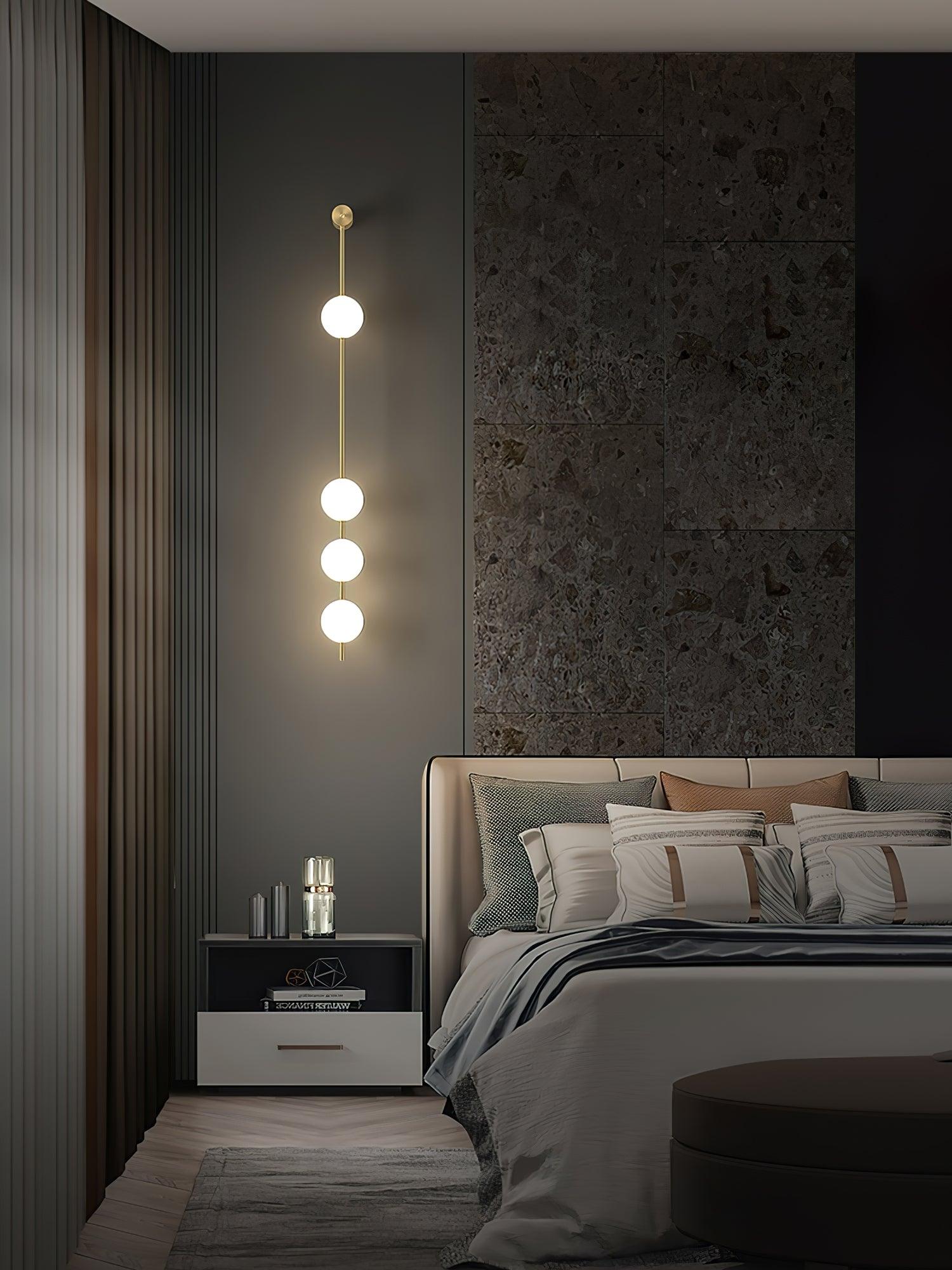 Verticale Glazen Wandlamp met Messing - Design Verlichting voor Gang & Entree | Sansoti