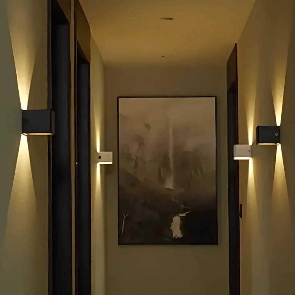 Adjustable LED wall lamp modern warm white aluminum design cube for hallway and living room | Sansoti