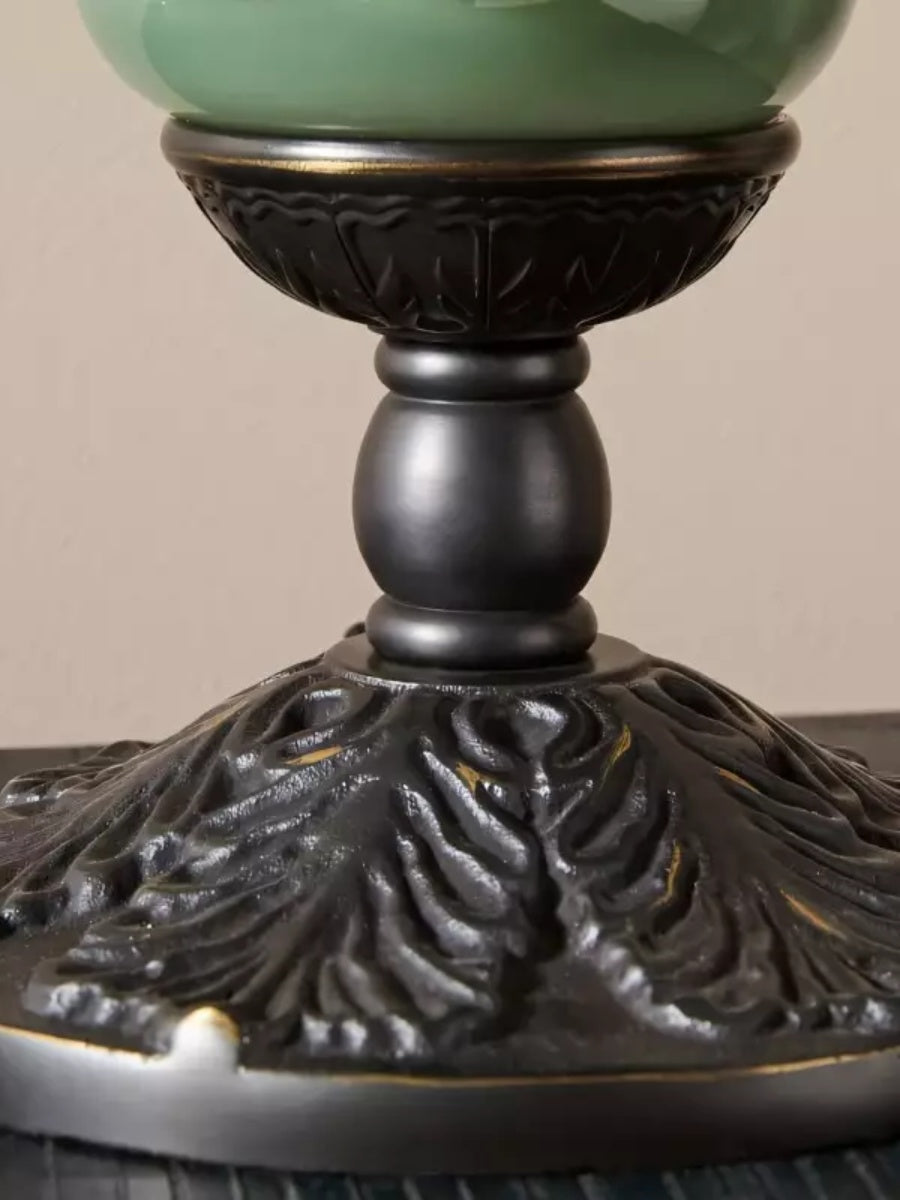Vintage Glazen Tafellamp met Messing of Zwarte Afwerking | Sansoti