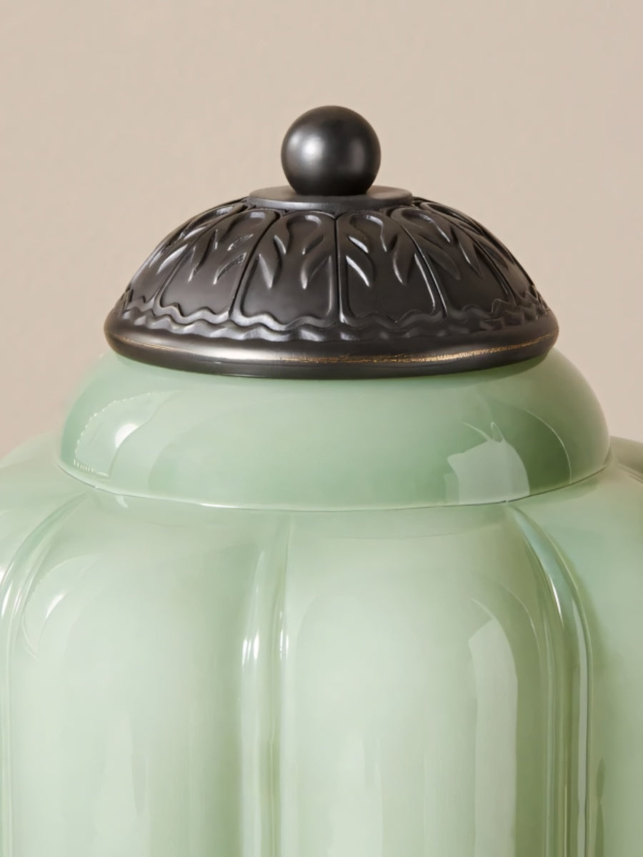 Vintage Glazen Tafellamp met Messing of Zwarte Afwerking | Sansoti