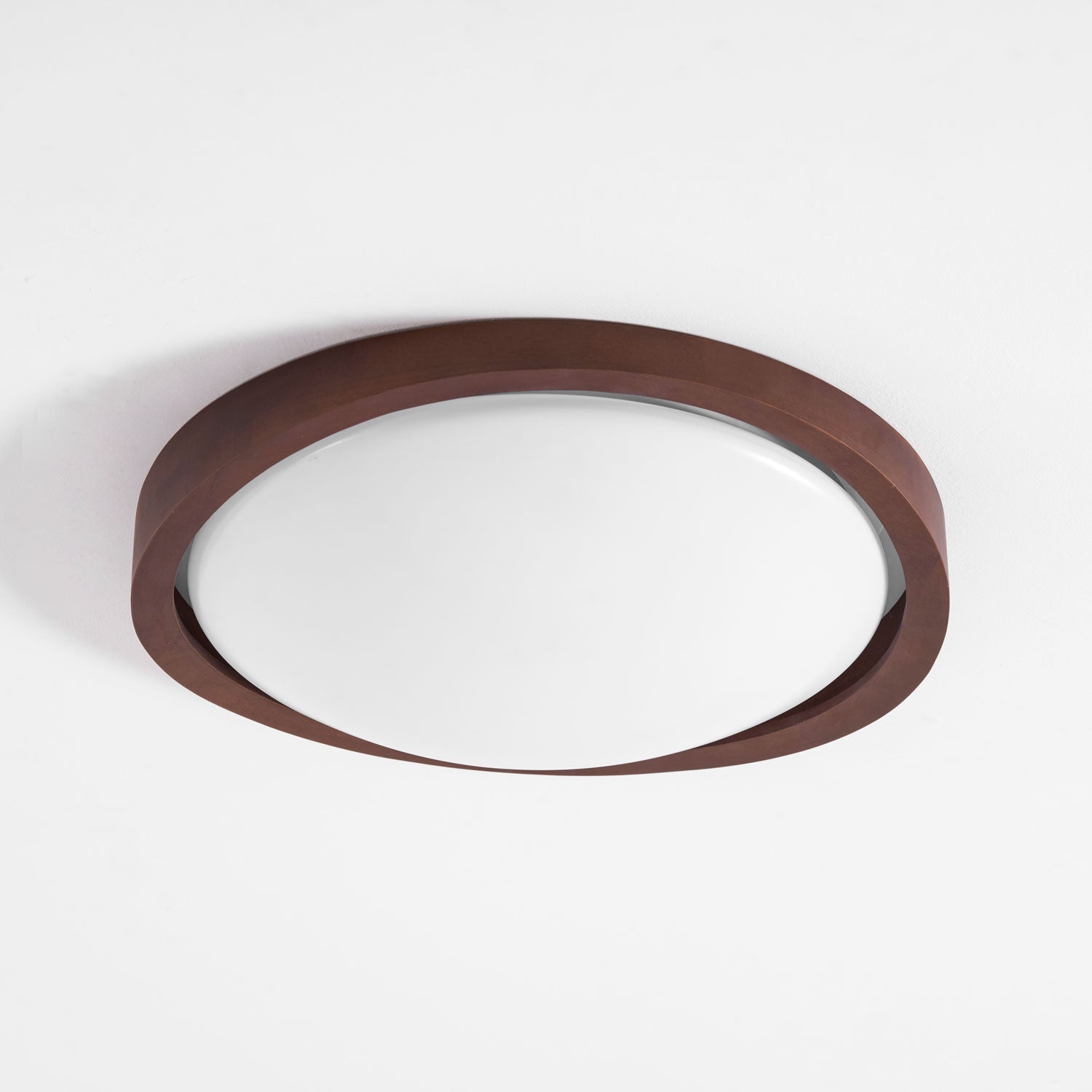Houten Plafondlamp met Gebogen Rand – Scandinavisch Design met Walnoot Afwerking & Warme Verlichting voor Woonkamer Slaapkamer | Sansoti