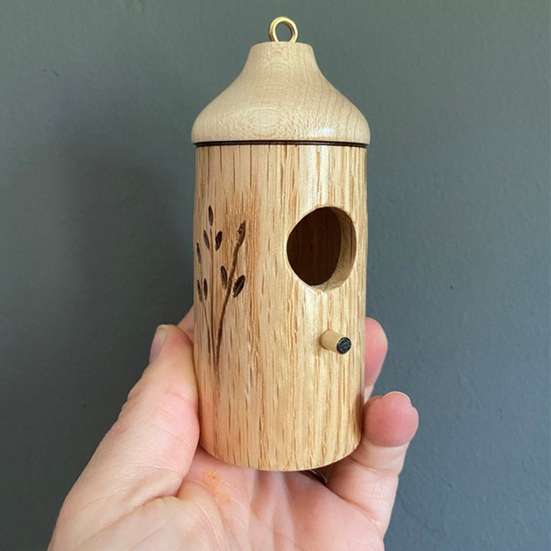 Houten Kolibrihuisje Natuurlijk Nestkastje voor Tuin en Balkon met Handgesneden Details Decoratief Vogelhuisje | Sansoti