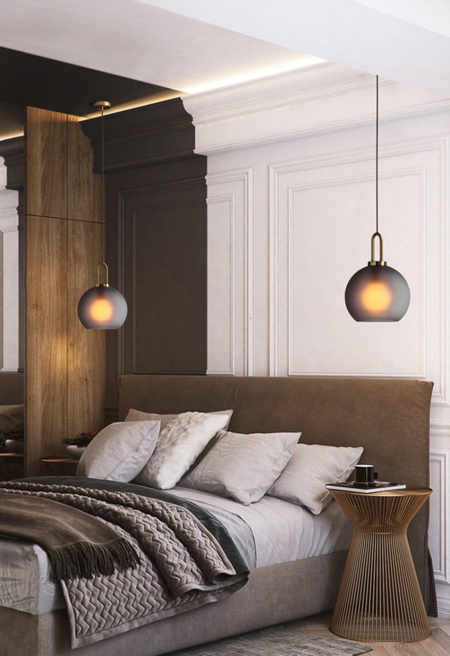 Glazen Hanglamp met Koperen Afwerking – Capsule & Sphere Vormen | Sansoti