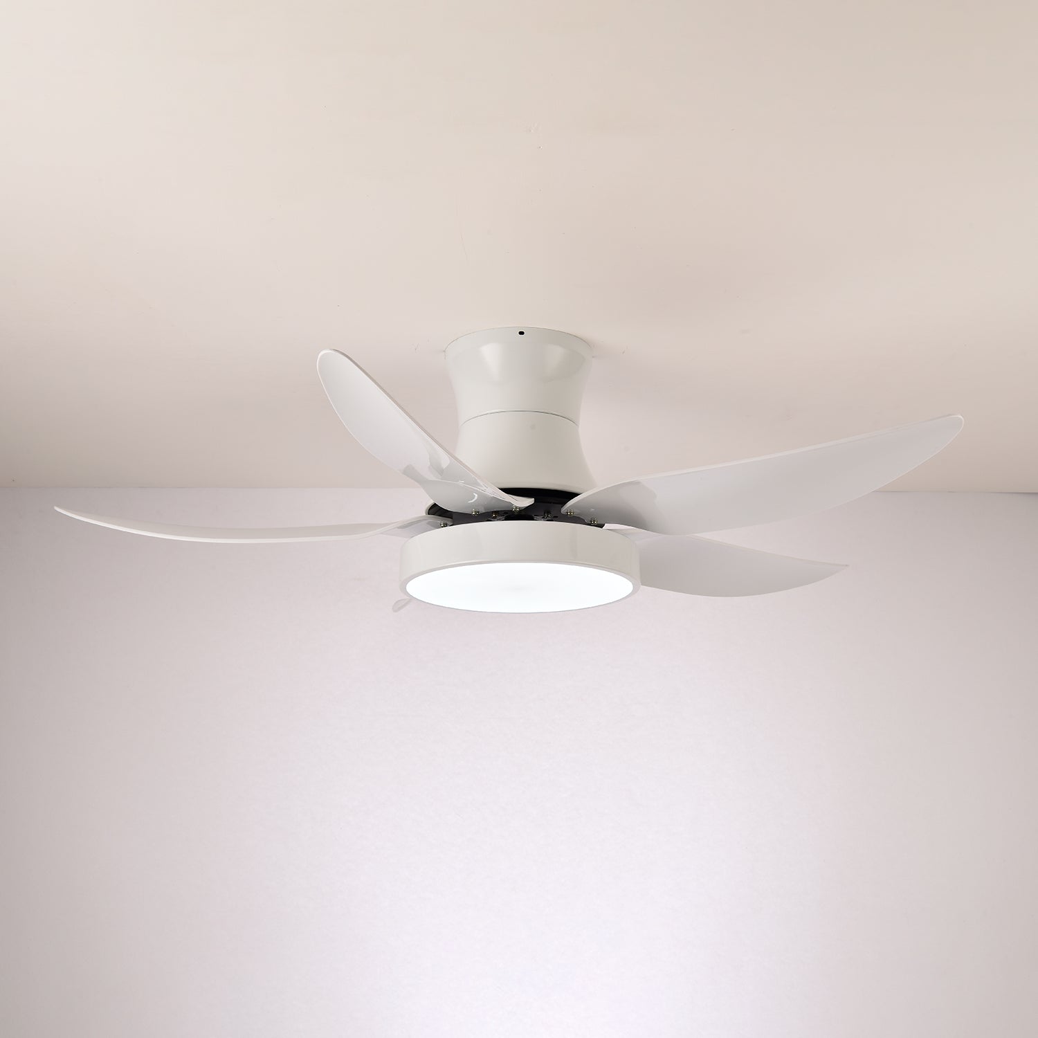 Plafondventilator met Verlichting 132cm Modern Zwart Metaal Kunststof LED 24W Verstelbaar 6 Snelheden | Sansoti