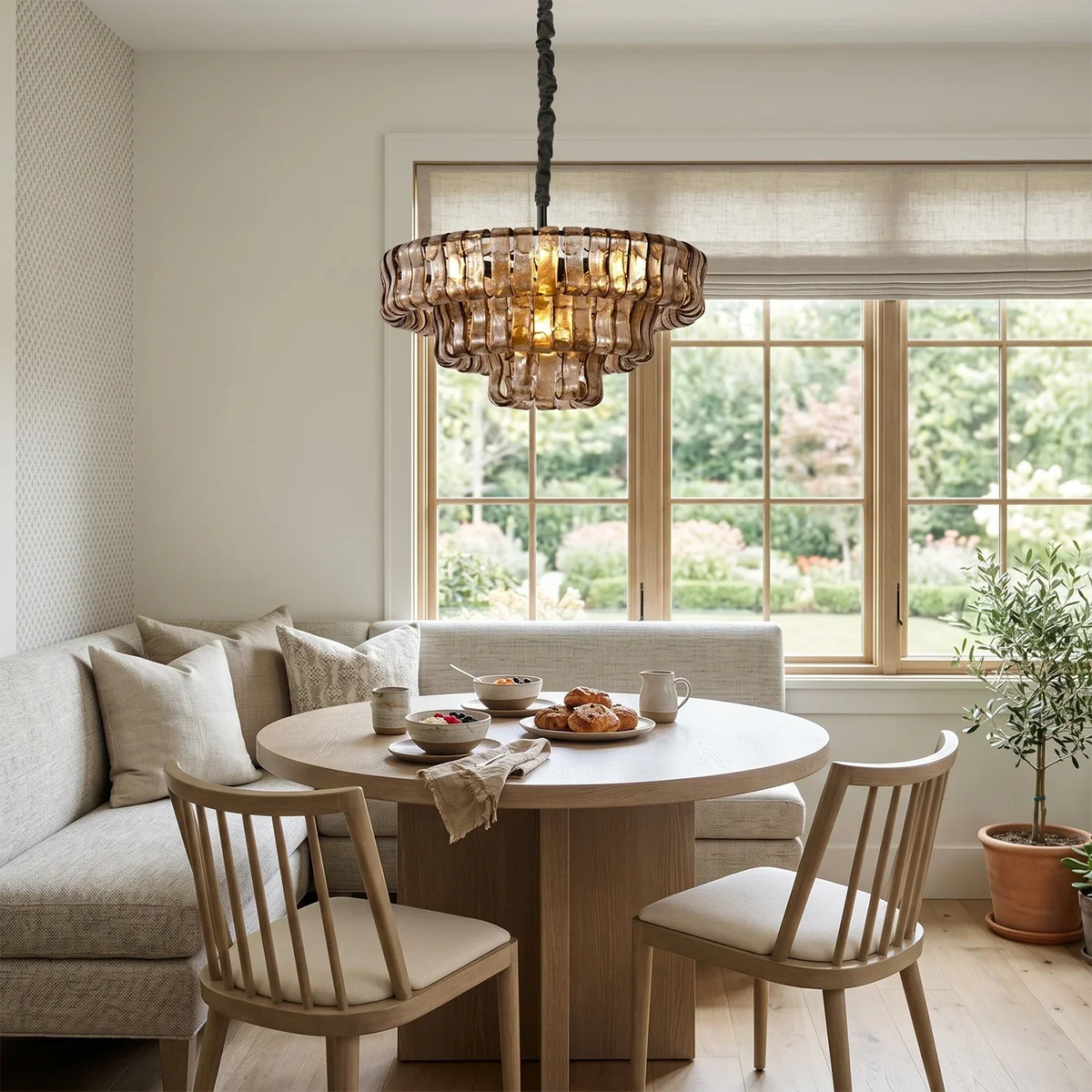 Lustre rond en verre texturé avec structure métallique multicouche À intensité variable et réglable 60-152cm pour salon | Sansoti