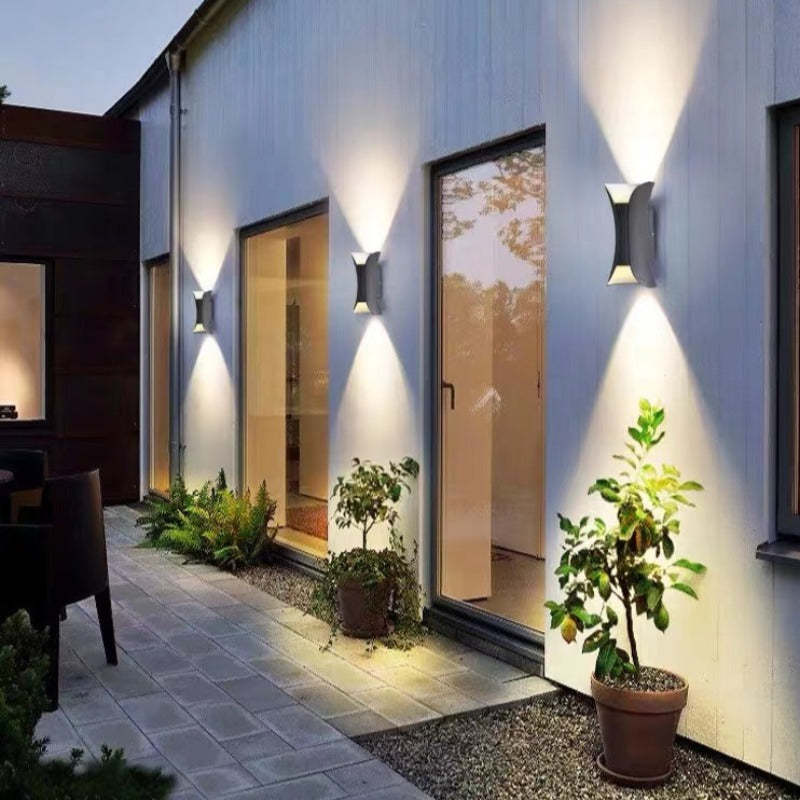 Applique Murale Extérieure Métal Noir Blanc LED Design Moderne Jardin Terrasse Entrée Façade Ambiance | Restfield
