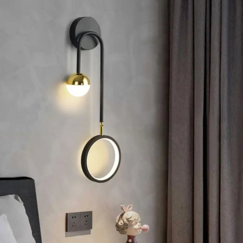 Wandlamp Scandinavisch Aluminium Zwart 48cm LED Dimbaar Modern Design | Sansoti