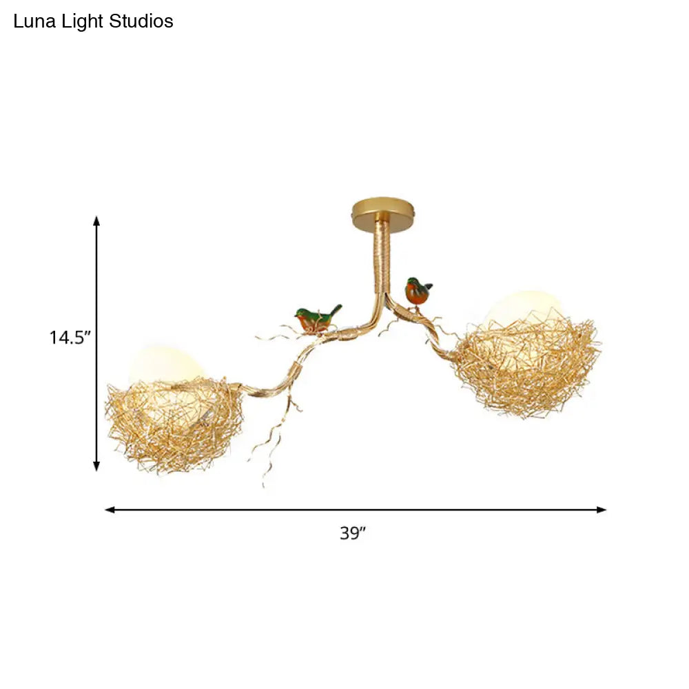 Kroonluchter Melkwit Glas met Vogels en Nest Goudkleurig 1 2 3 Lichtpunten Natuurgeïnspireerd Design | Sansoti