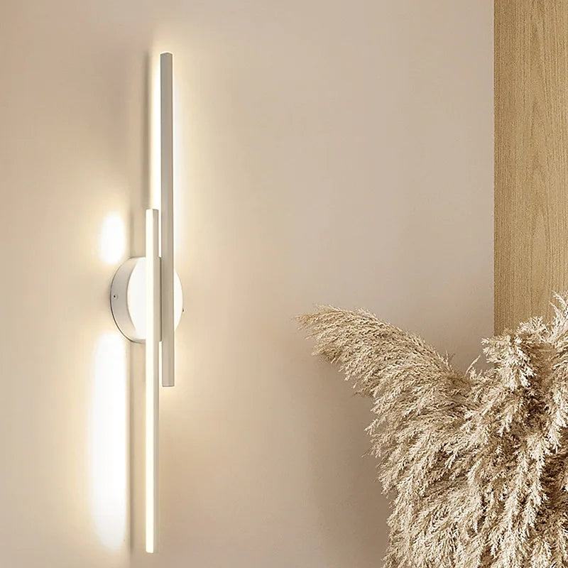 LED Wandlamp Dubbele Lijn 55cm Metaal Zwart Wit Slaapkamer Woonkamer Modern Geometrisch Design Verlichting | Sansoti