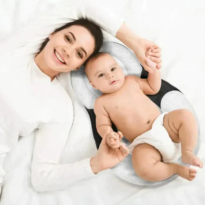 Ergonomisch Babykussen met Schedelondersteuning Plat of Wigvorm Hoofdsteun voor Zuigelingen Pasgeborenen | Sansoti