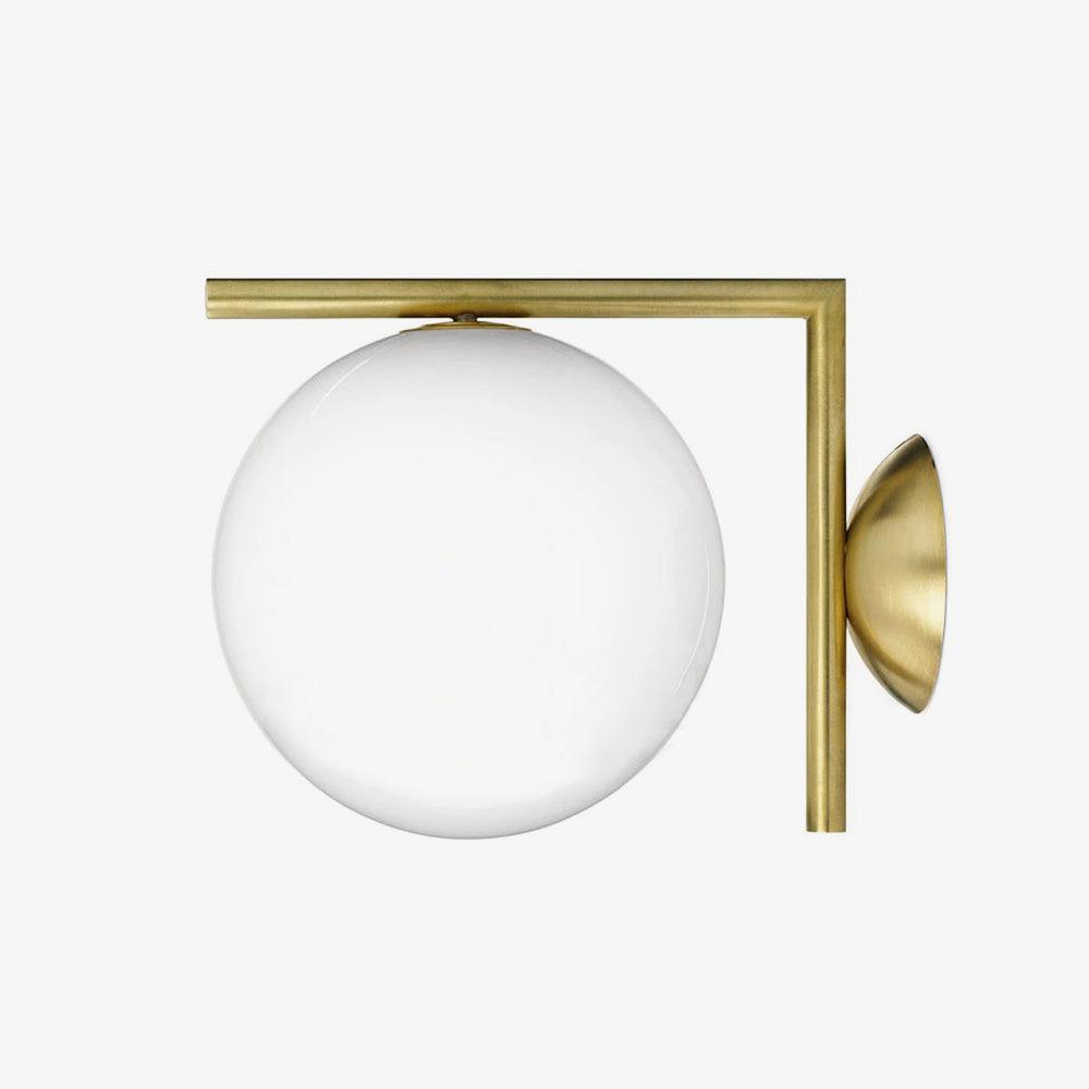 Applique en verre soufflé boule opaline, éclairage minimaliste noir et or, design scandinave, lumière d’ambiance | Sansoti