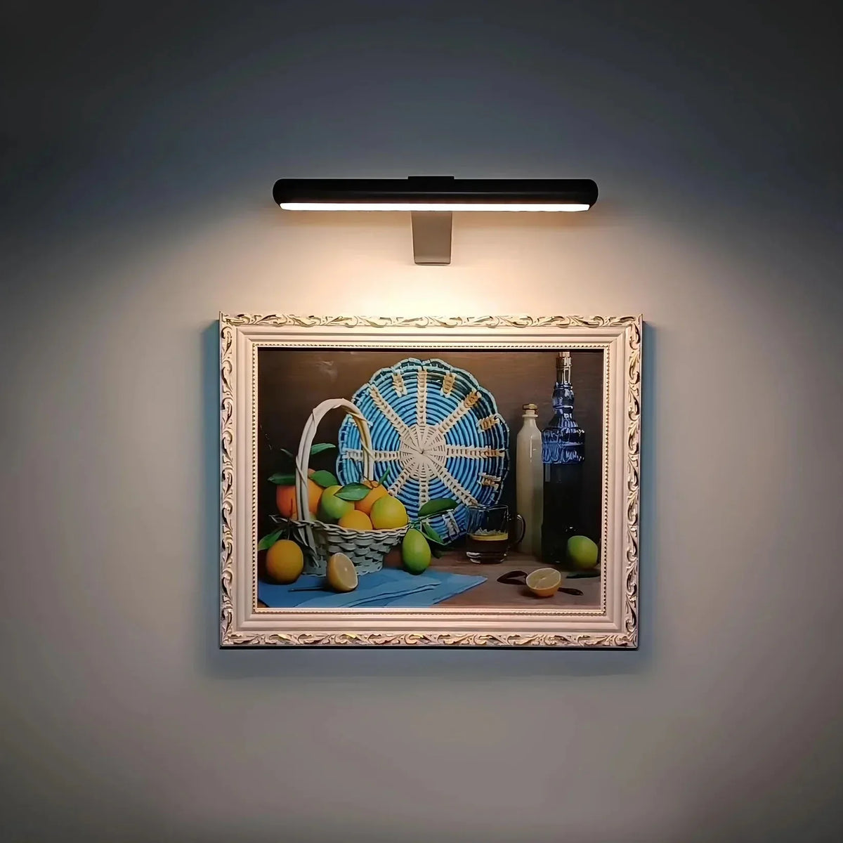 Wireless LED Wall Light Dimmable 360° Adjustable for Art Paintings and Photos Black White Gold Accent Lighting | Sansoti