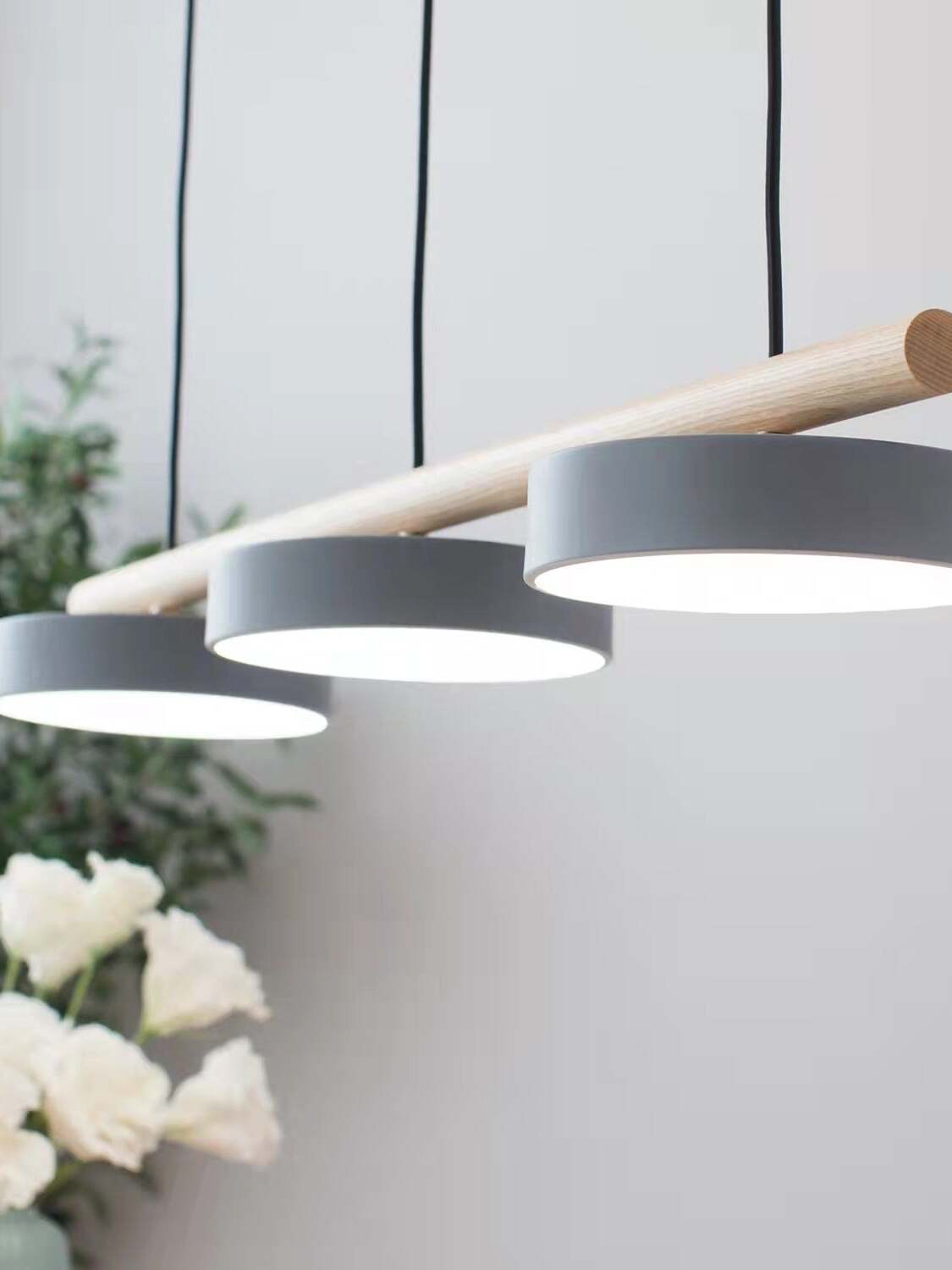 Hanglamp Hout Design Vogelvorm Drie Kappen Scandinavisch Keukeneiland | Sansoti