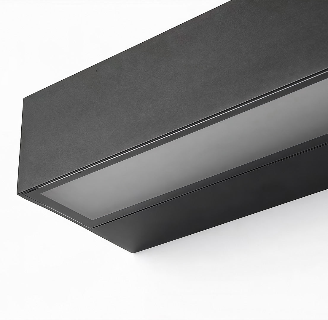Moderne Außenwandleuchte mit linearem LED-Licht und IP65 wasserdichtem Aluminiumgehäuse für Fassade, Eingang und Garage | Restfield
