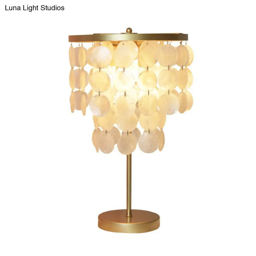 Schelpen Tafellamp Goud 2-Laags Kustnatura Sfeerlamp Dubbele Fitting E14 Metalen Voet Wit Schelp Kap | Sansoti