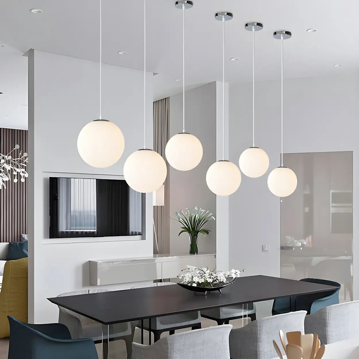 Moderne weiße Glaskugel-Pendelleuchte mit runder Form in verschiedenen Größen für Esszimmer und Wohnzimmer | Restfield