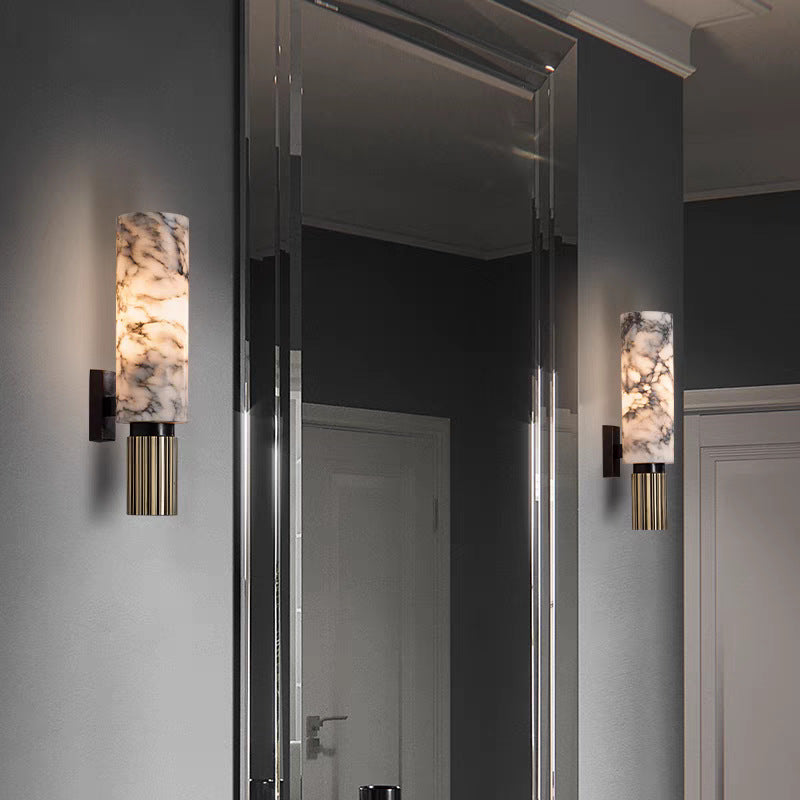 Lampa ścienna z marmuru i miedzi, pionowa, ciepłe białe światło 3000K, nastrojowa, do salonu, sypialni i korytarza, unikatowy design | Sansoti