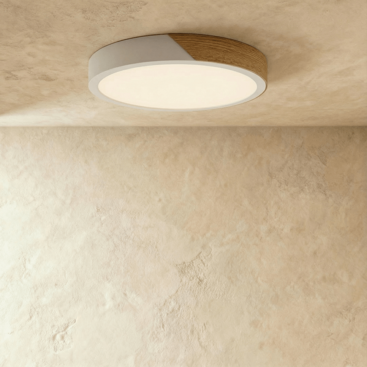 Minimalistische LED-Deckenleuchte mit Holz-Akzenten und sanfter Lichtverteilung | Restfield