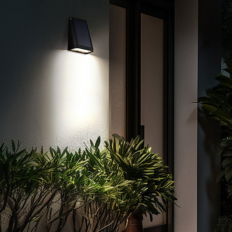 Solar-Downlight-Wandleuchte für den Außenbereich mit verstellbarem Solarpanel und IP65 | Restfield