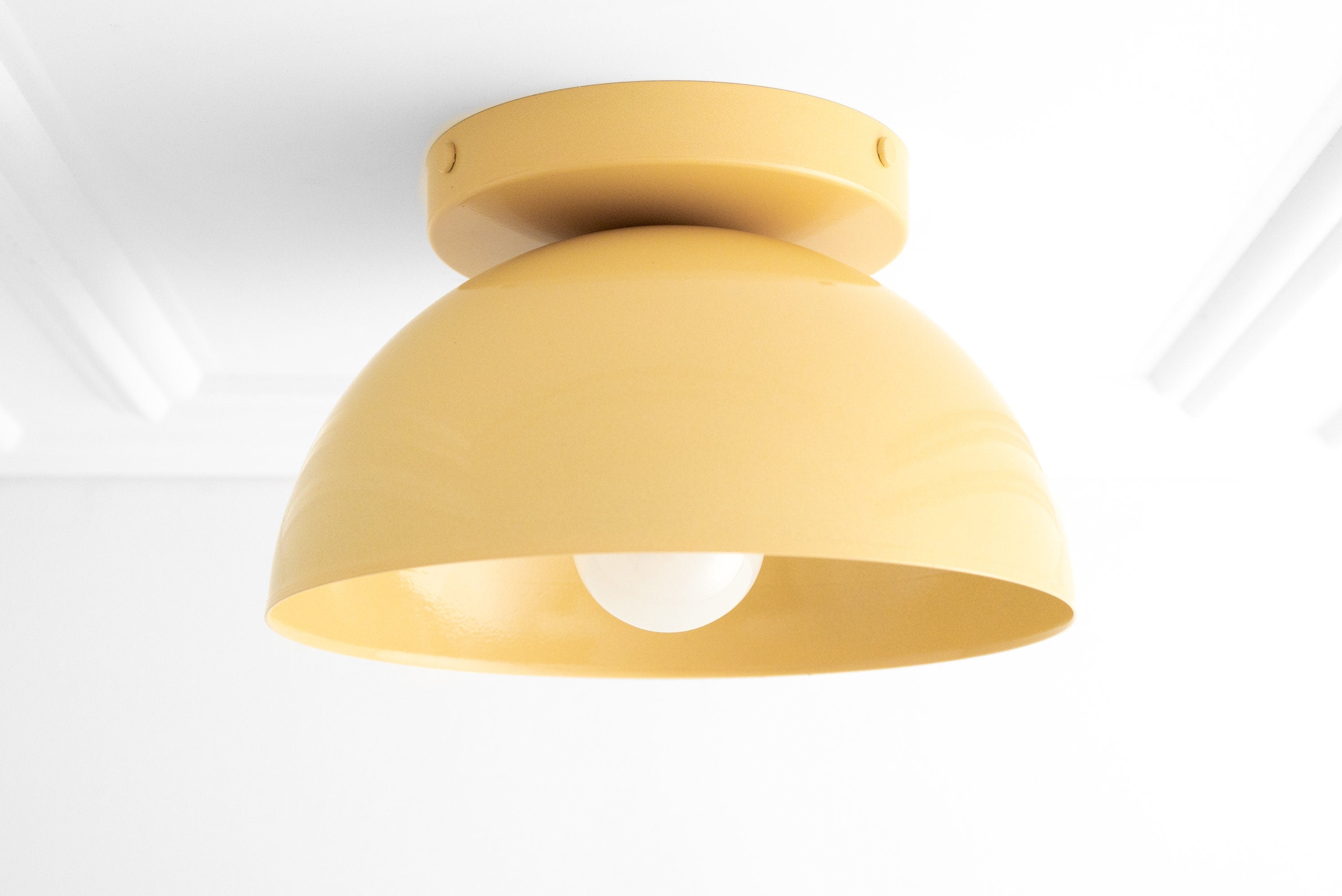 Minimalistische Plafondlamp Dome voor Compacte Ruimtes – Opbouwspot Beschikbaar in Meerdere Kleuren | Sansoti