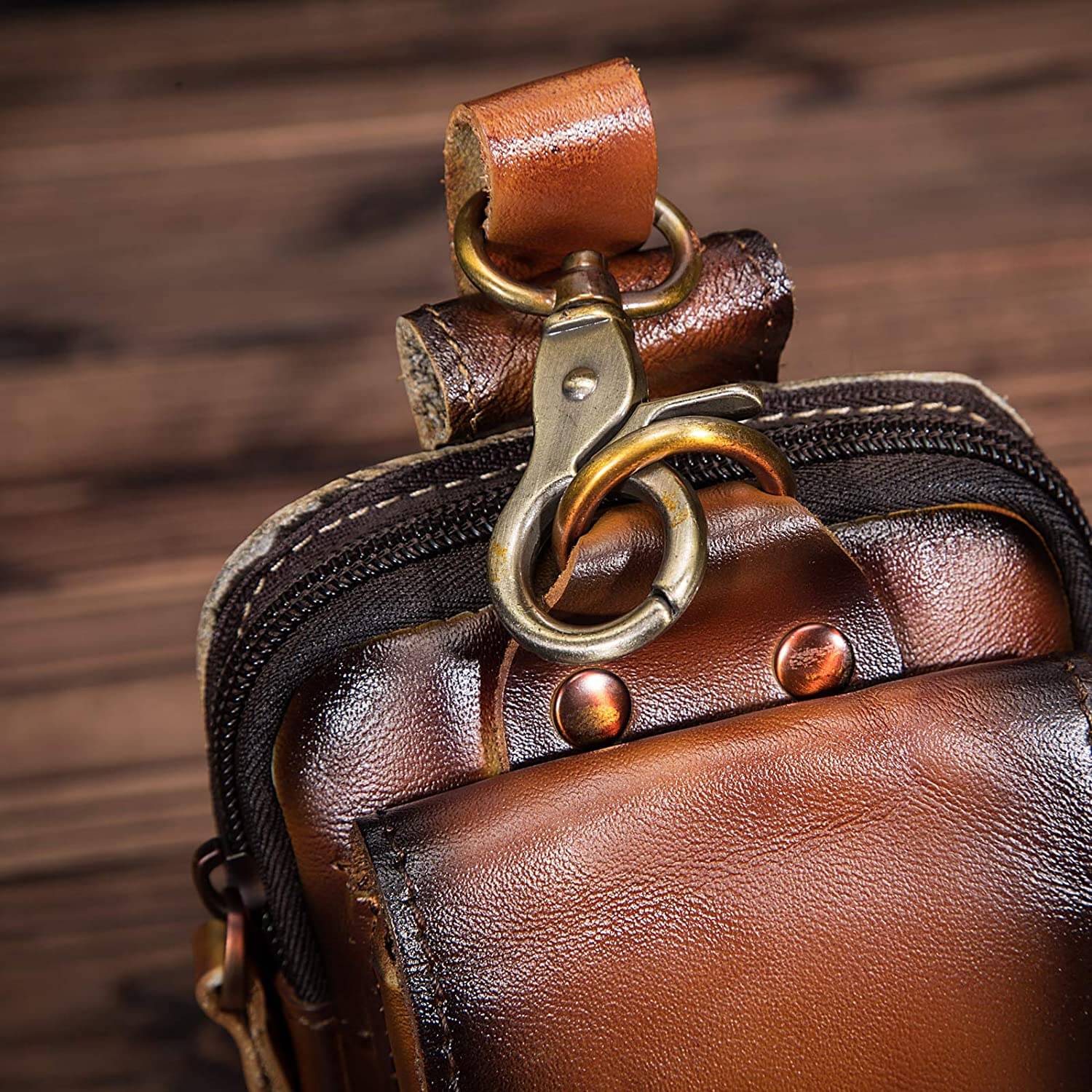 Leren Heuptas Heren – Vintage Echt Leder Heuptasje met Verstelbare Riem – Bruine Crossbody Tas voor Dagelijks Gebruik | Sansoti