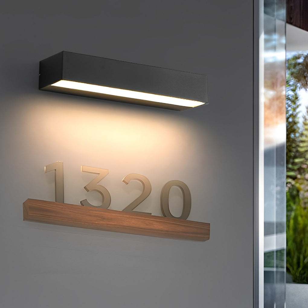 Moderne Außenwandleuchte mit linearem LED-Licht und IP65 wasserdichtem Aluminiumgehäuse für Fassade, Eingang und Garage | Restfield