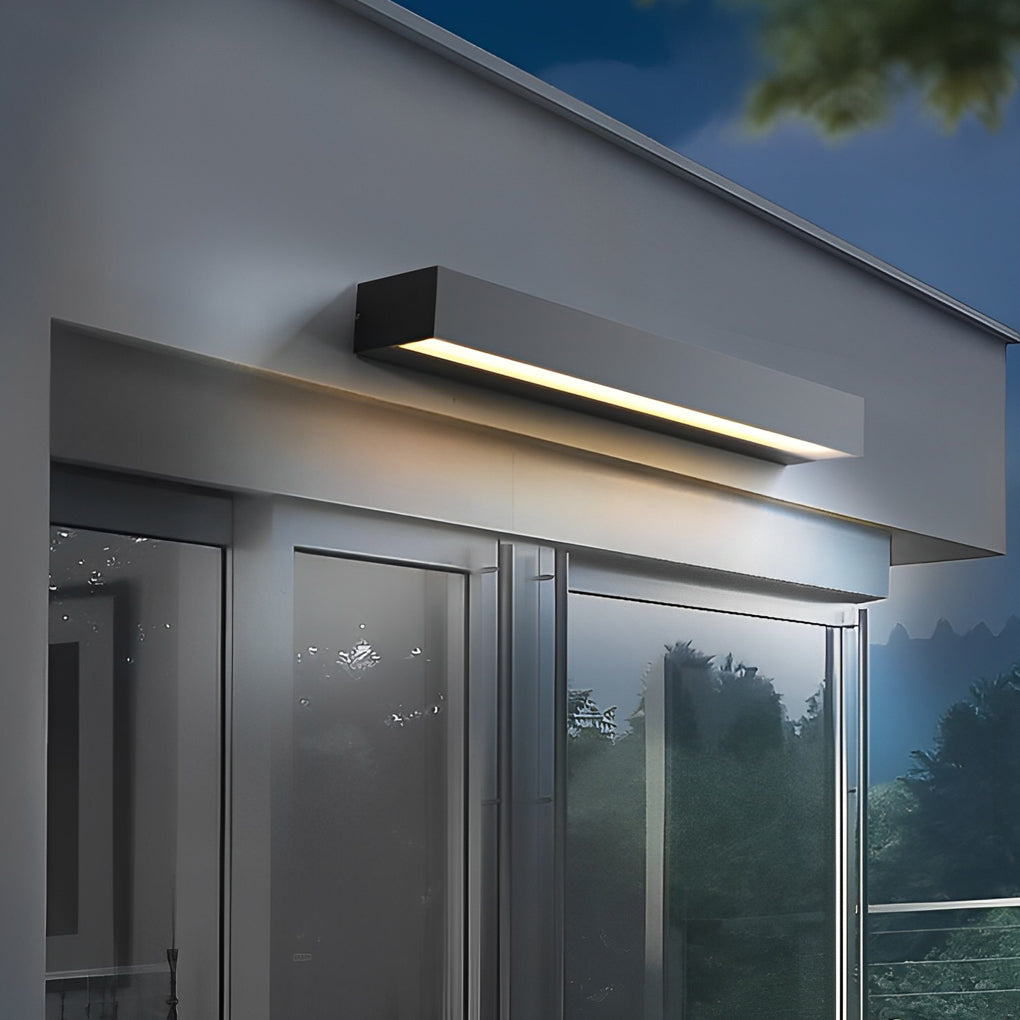 Moderne Außenwandleuchte mit linearem LED-Licht und IP65 wasserdichtem Aluminiumgehäuse für Fassade, Eingang und Garage | Restfield