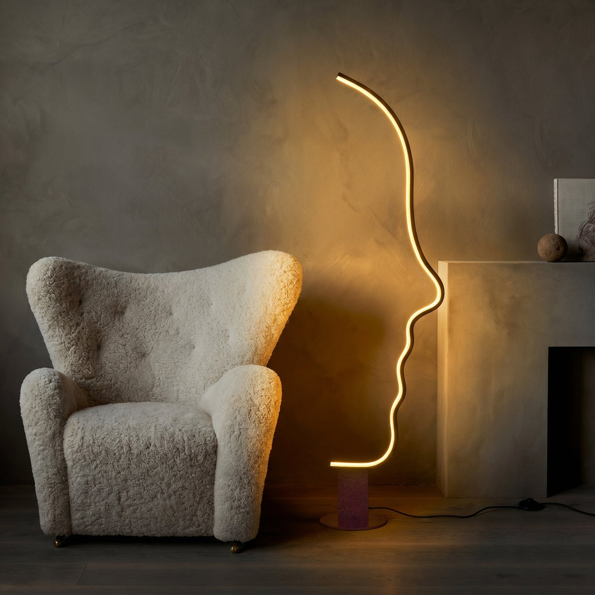 Lampadaire sculptural avec design de visage LED blanc chaud 3000K aluminium fer hauteur 142cm éclairage d’ambiance salon | Sansoti