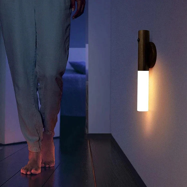 Houten Nachtlampje met Bewegingssensor – Oplaadbaar LED-Nachtlicht voor Slaapkamer, Gang & Toilet – Warmwit Licht Hout | Sansoti