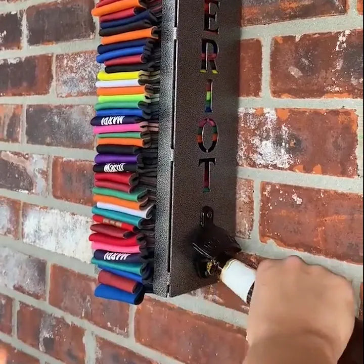 Wandgemonteerde Drankdispenser met Flesopener – Ruimtebesparende Blikjeshouder voor Koude Drankjes | Sansoti