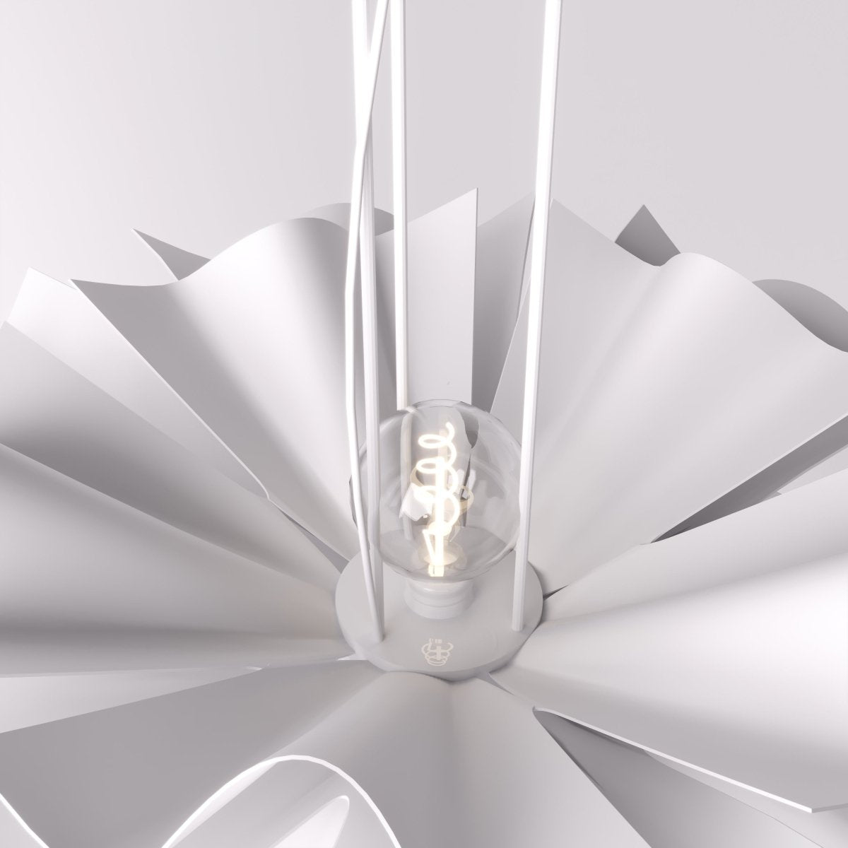 Lustre LED sculptural en forme de fleur avec diffusion douce de la lumière | Restfield