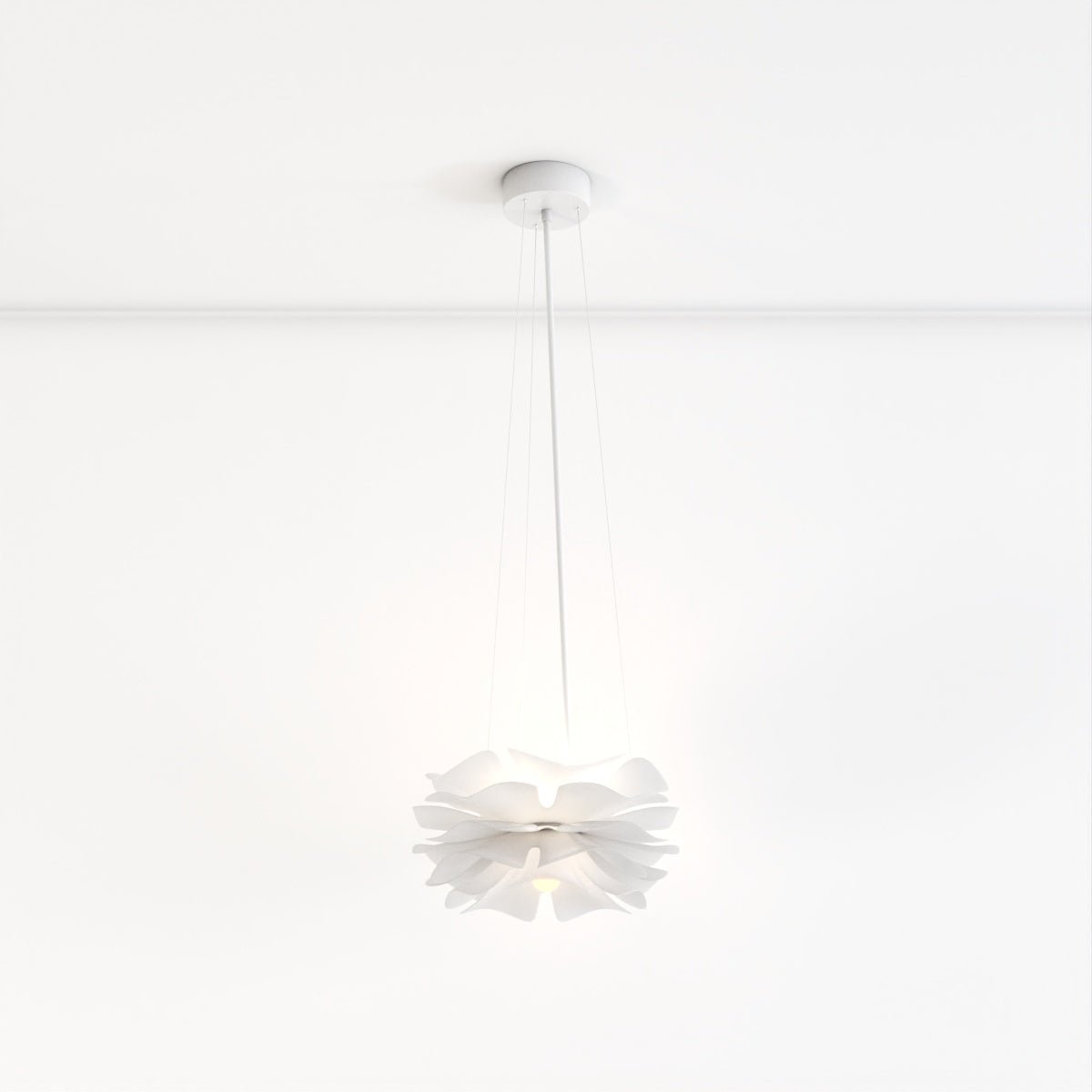 Lustre LED sculptural en forme de fleur avec diffusion douce de la lumière | Restfield