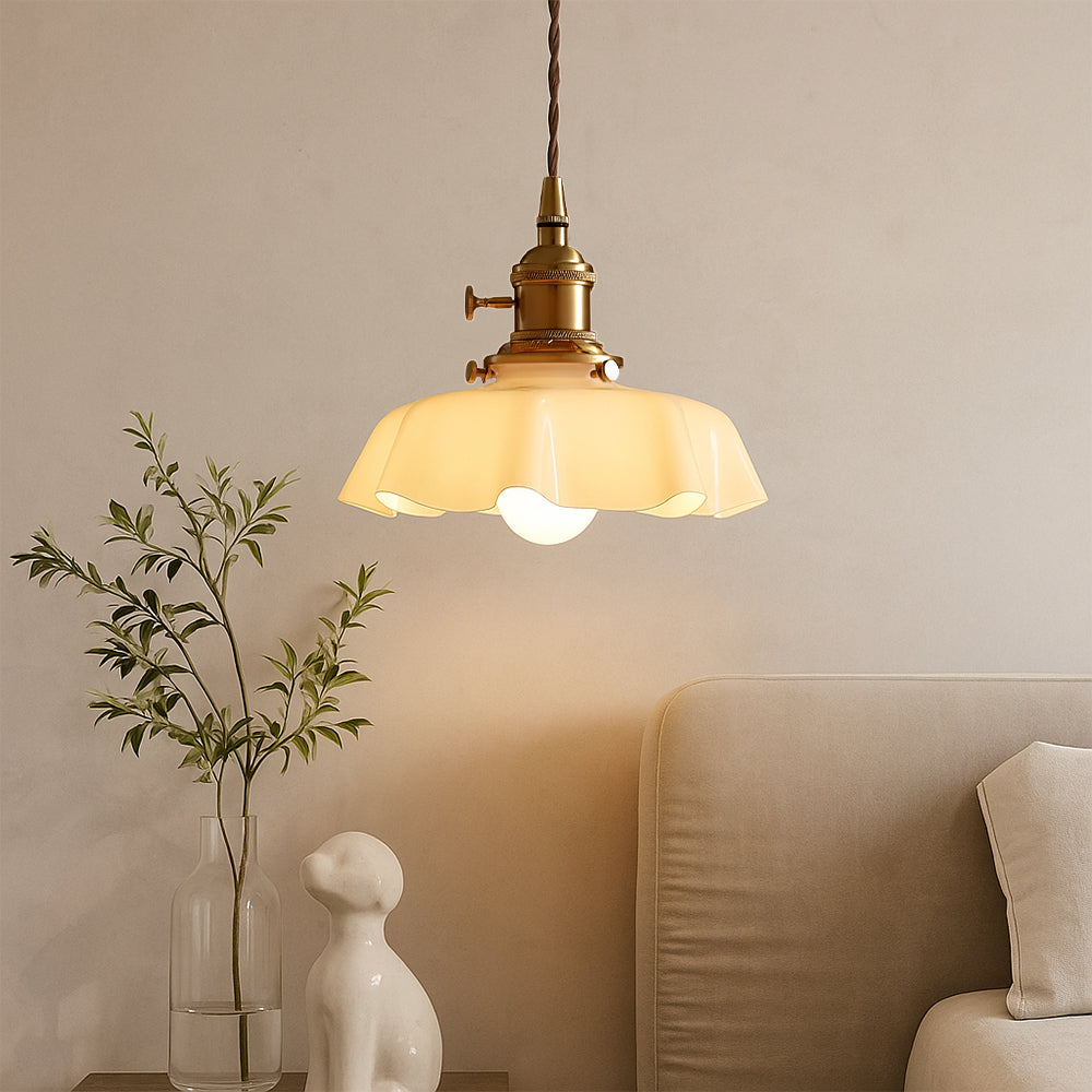 Suspension en laiton et verre réglable blanche E26 E27 design scandinave pour salle à manger, bar et séjour style campagne | Sansoti