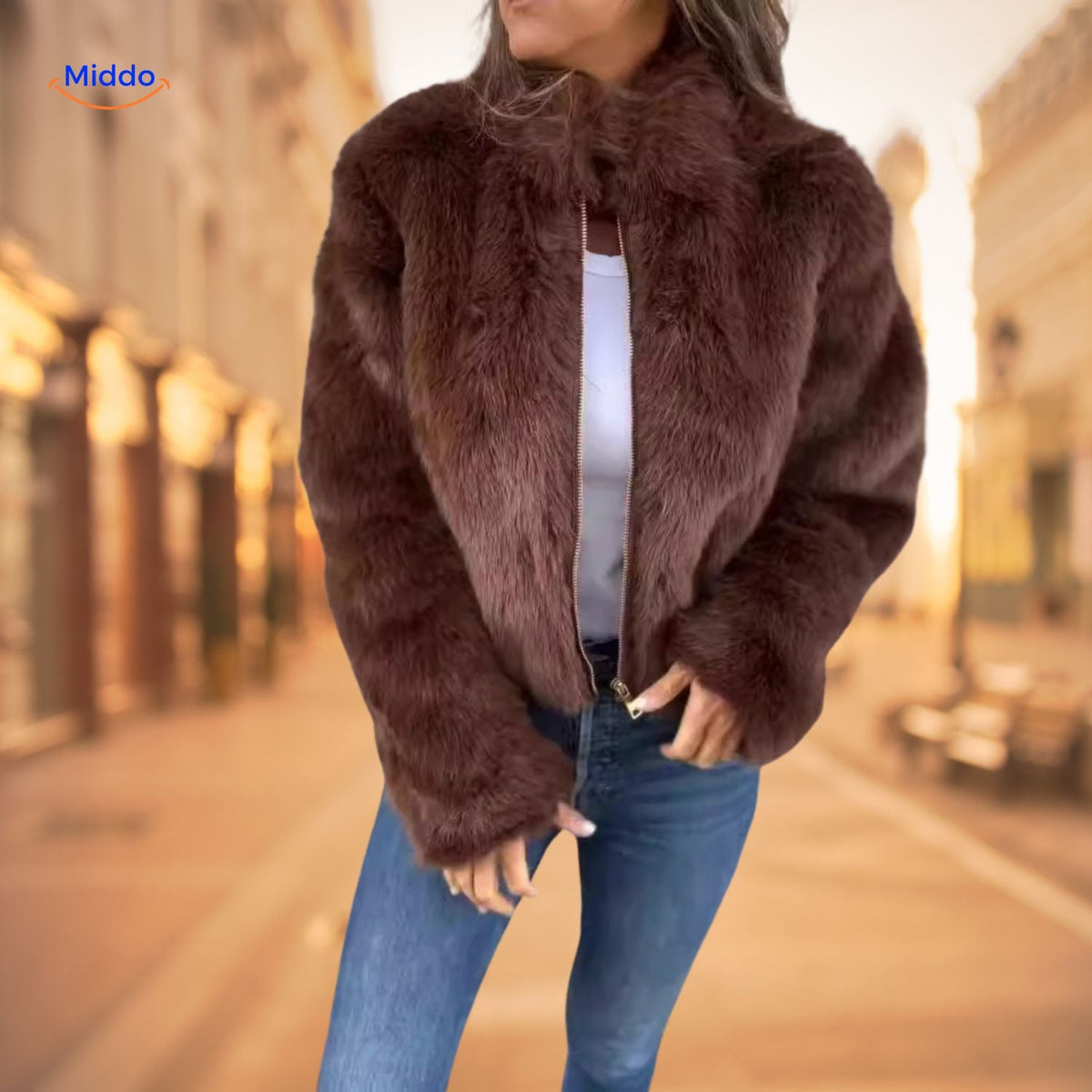 Damenjacke aus Kunstpelz mit hohem Kragen und Reißverschluss, Winterjacke, warm, elegant, leger, stilvoll und bequem | Sansoti