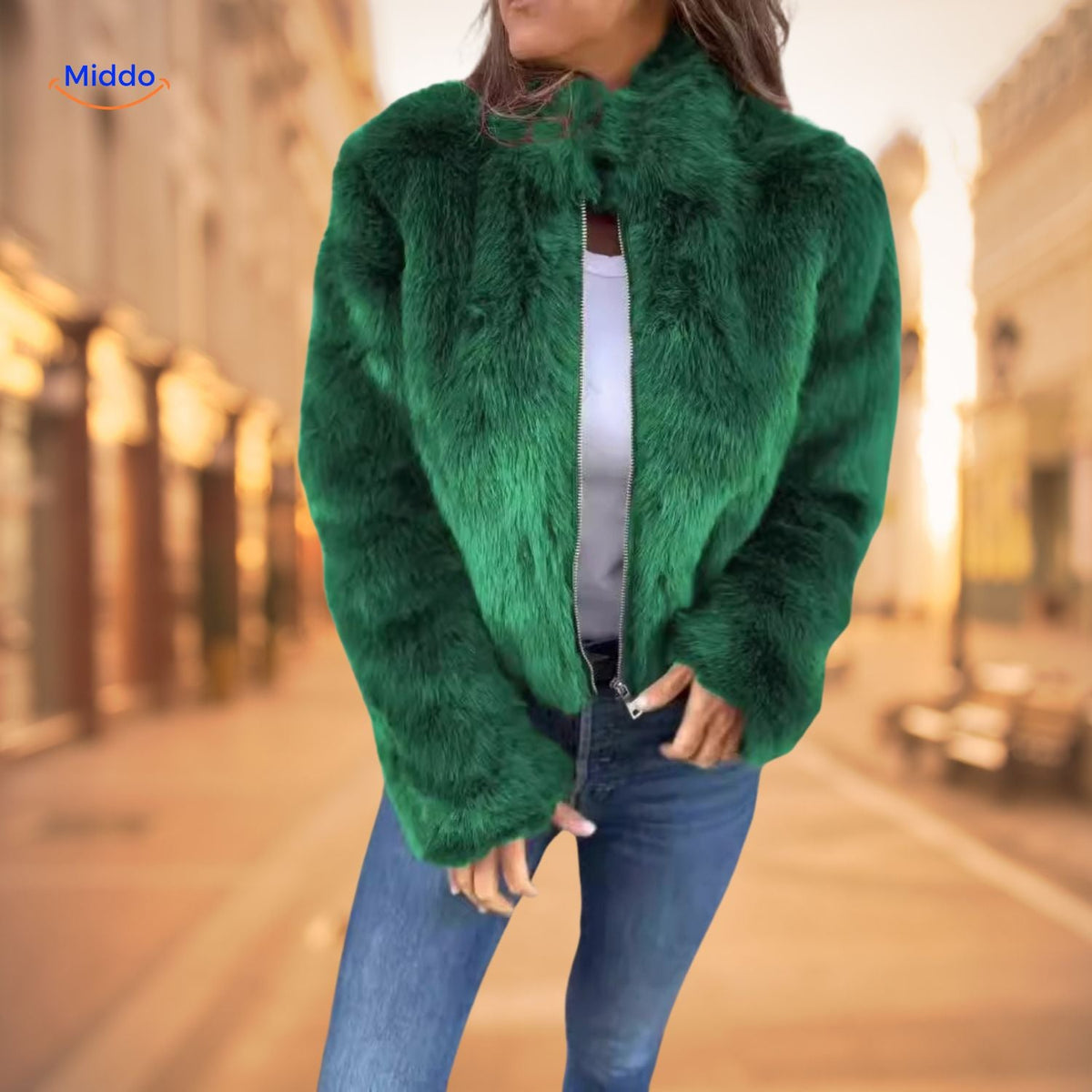 Damenjacke aus Kunstpelz mit hohem Kragen und Reißverschluss, Winterjacke, warm, elegant, leger, stilvoll und bequem | Sansoti