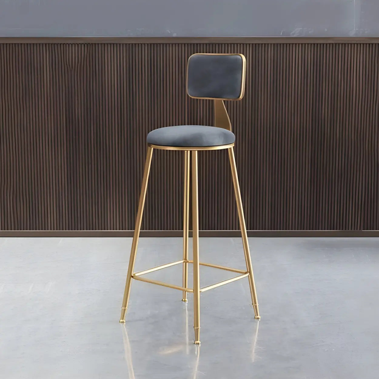 Tabouret de Bar en Velours Luxe avec Dossier et Piètement Métallique Doré – Chaise de Bar Glamour Moderne pour Îlot de Cuisine et Bar à Domicile | Restfield