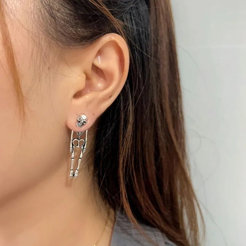 Hängende silberfarbene Totenkopf-Ohrringe für Damen, Accessoire im Gothic-Stil, Schmuck für die Feiertage | Sansoti