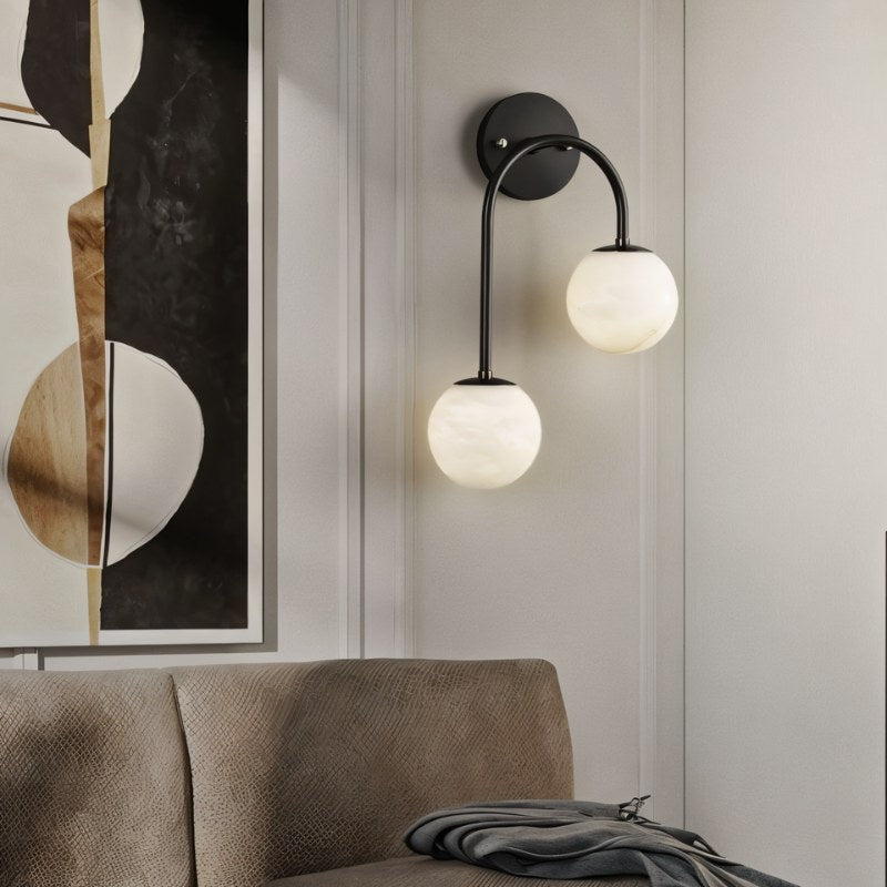 Alabaster-Hängeleuchte aus Naturstein mit sanftem, warmem Licht und skulpturalem Design | Restfield