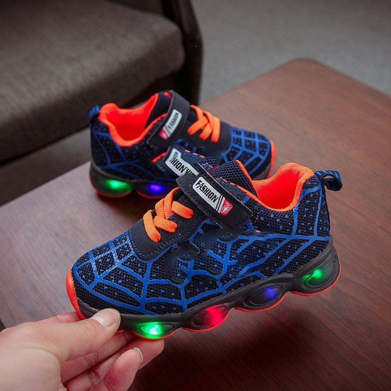 LED Kindersneakers met Verlichting – Ademende Sportschoenen met Klittenband voor Avontuurlijke Jongens en Meisjes | Sansoti