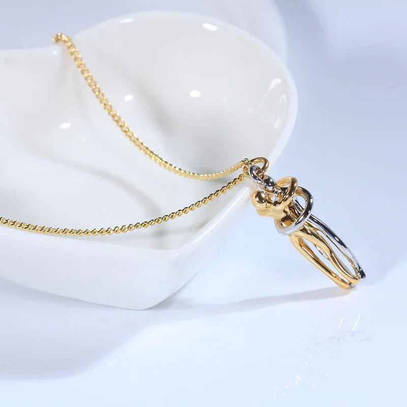 Omarming Ketting – Twee Figuren – Liefde & Verbondenheid – Hypoallergeen Staal | Sansoti