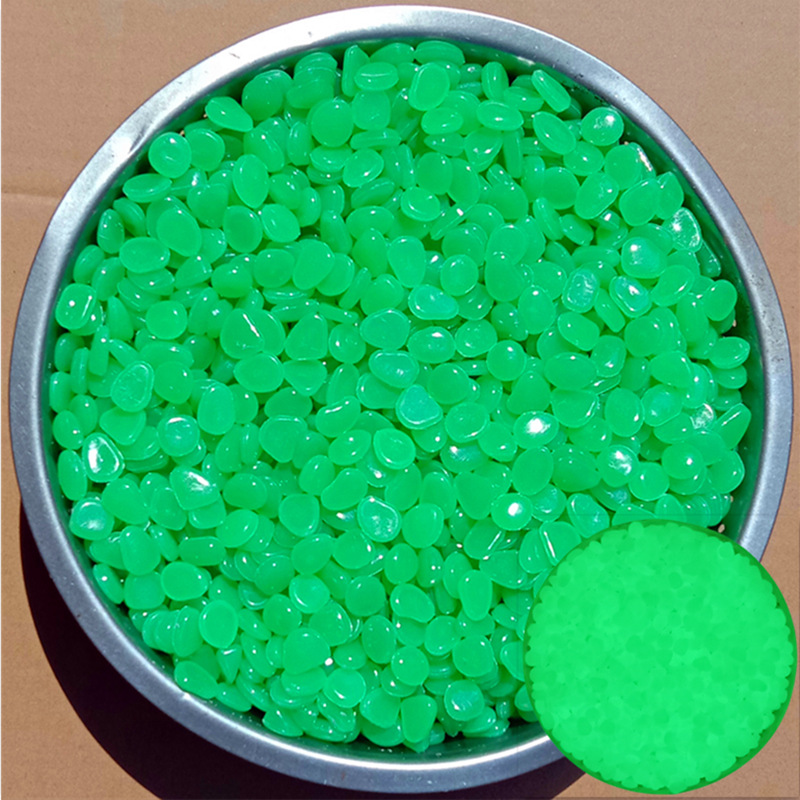 Set of 2 Luminous Decorative Stones Resin Garden Pebbles Glow-in-the-Dark Path Accent Multiple Colors | Sansoti