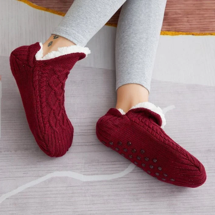 Chaussettes d’intérieur antidérapantes avec doublure polaire – chaussettes thermiques chaudes pour la maison, l’hôpital et le confort en intérieur | Sansoti